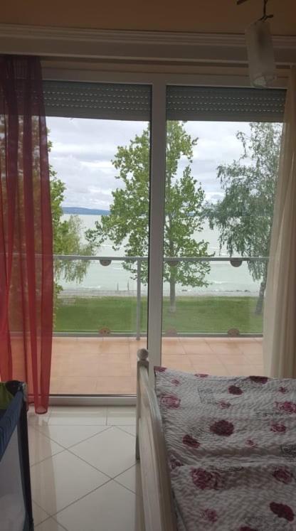 Gruber Apartman Siofok Exterior photo